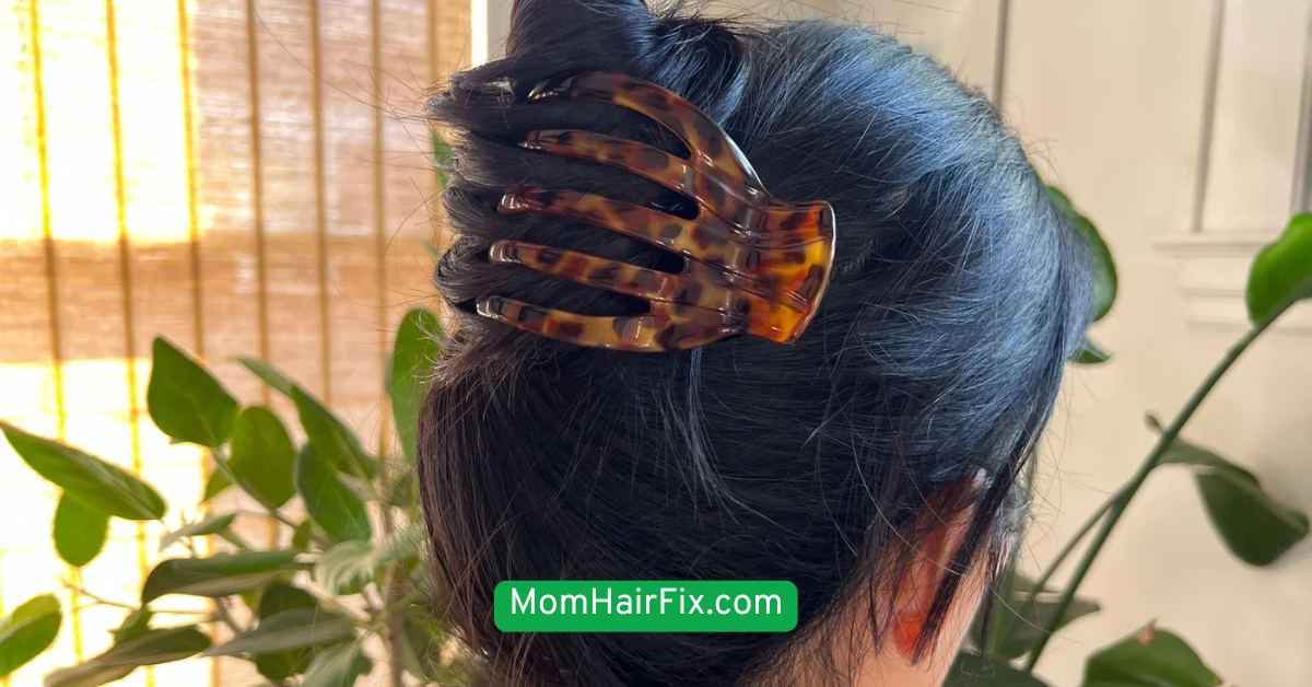  The Claw Clip Twist